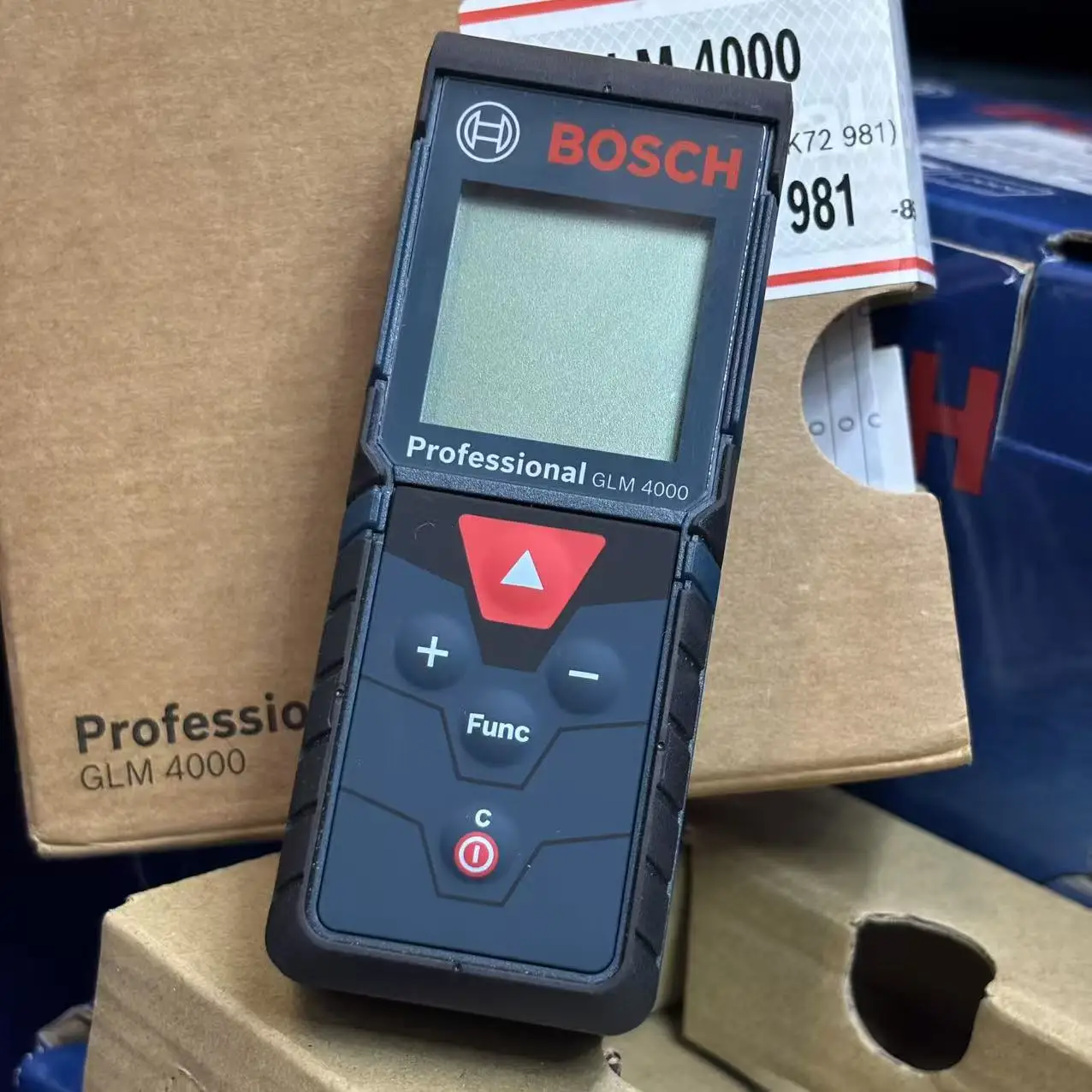 BOSCH GLM 4000 Laserowy dalmie – Test Instruments recenzja i cena
